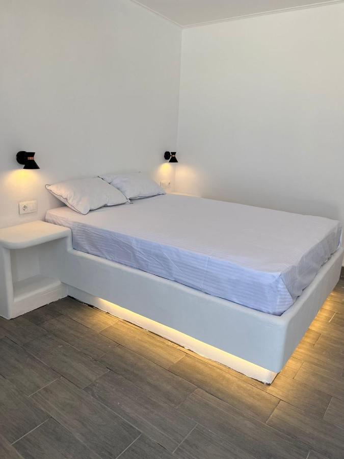 Juli'S Suites Merichas Ngoại thất bức ảnh