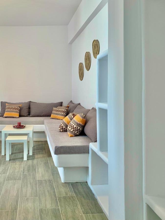 Juli'S Suites Merichas Ngoại thất bức ảnh