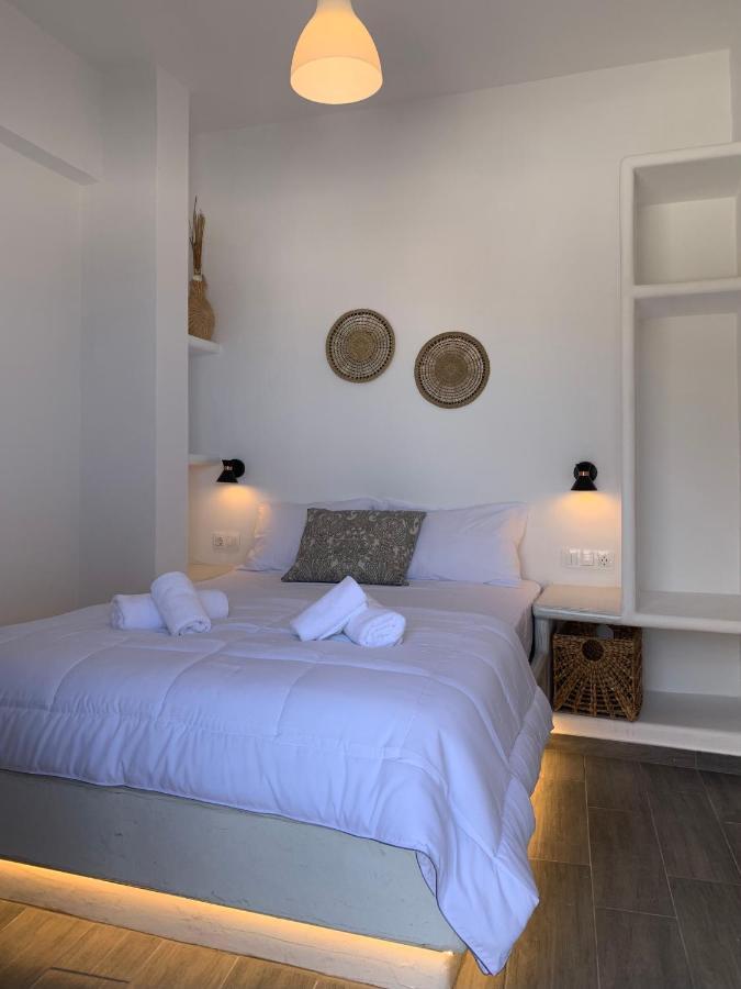 Juli'S Suites Merichas Ngoại thất bức ảnh
