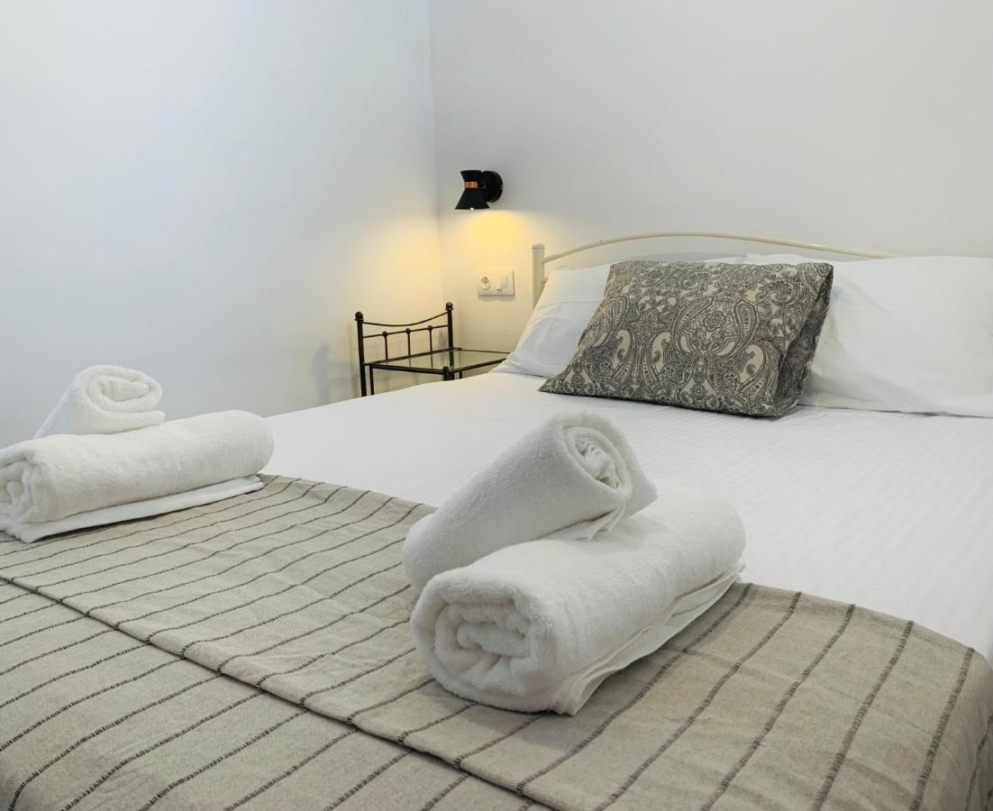 Juli'S Suites Merichas Ngoại thất bức ảnh